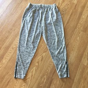 DKNY Activewear  Pants NWOT M/L